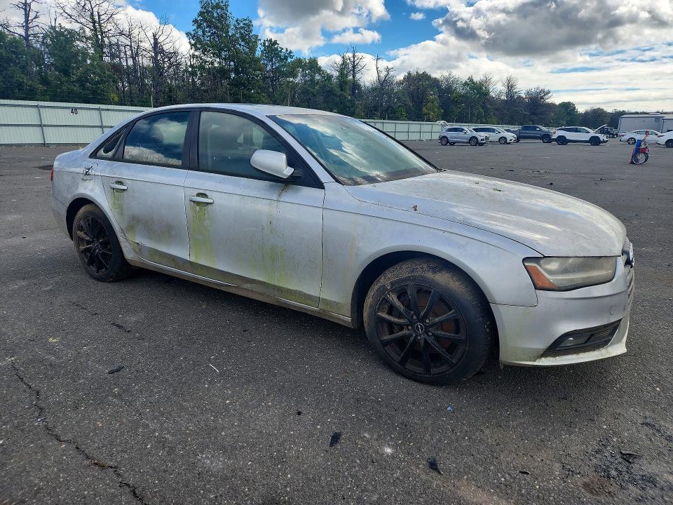 Продажа на аукционе авто 2014 Audi A4, vin: WAUBFAFL9EN001329, номер лота: 71087906