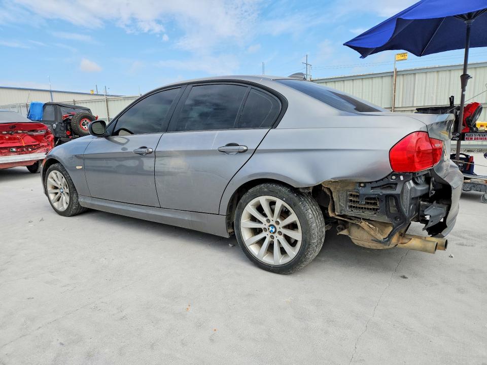 2011 Bmw 328 მანქანა იყიდება აუქციონზე, vin: WBAPH7C5XBE851393, აუქციონის ნომერი: 67108016