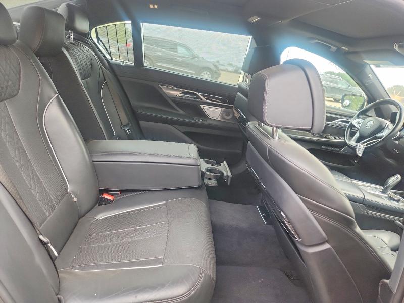 Продажа на аукционе авто 2017 Bmw 750, vin: WBA7F2C54HG421350, номер лота: 70608396