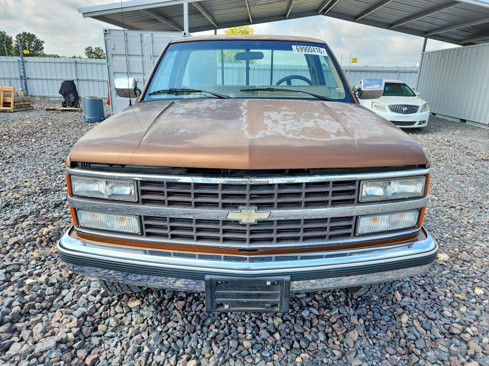 69900416 :رقم المزاد ، 1GCGC24K4LE181088 vin ، 1990 Chevrolet Gmt-400 مزاد بيع