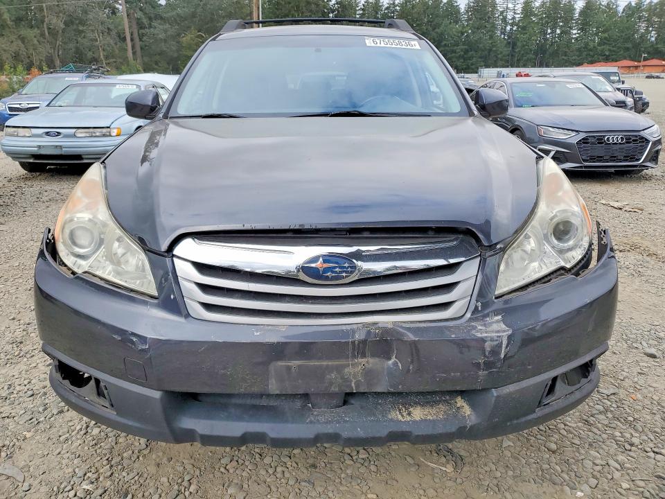 67555836 :رقم المزاد ، 4S4BRCGC3B3350350 vin ، 2011 Subaru Outback مزاد بيع