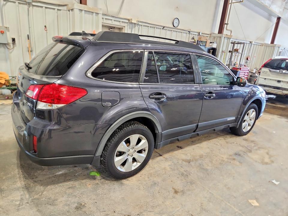 68022006 :رقم المزاد ، 4S4BRCKC7B3387408 vin ، 2011 Subaru Outback مزاد بيع