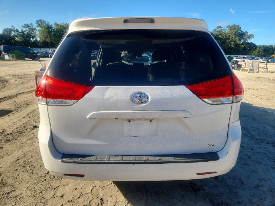 Aukcja sprzedaży 2013 Toyota Sienna, vin: 5TDKK3DC0DS402273, numer aukcji: 67504546