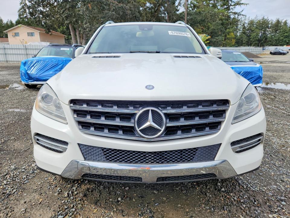 2015 Mercedes-benz Ml მანქანა იყიდება აუქციონზე, vin: 4JGDA5HB0FA609816, აუქციონის ნომერი: 67690576