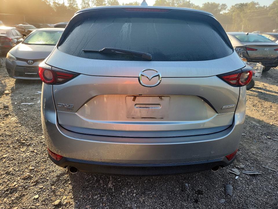 2018 Mazda Cx-5 მანქანა იყიდება აუქციონზე, vin: JM3KFBDM2J0306514, აუქციონის ნომერი: 69037206