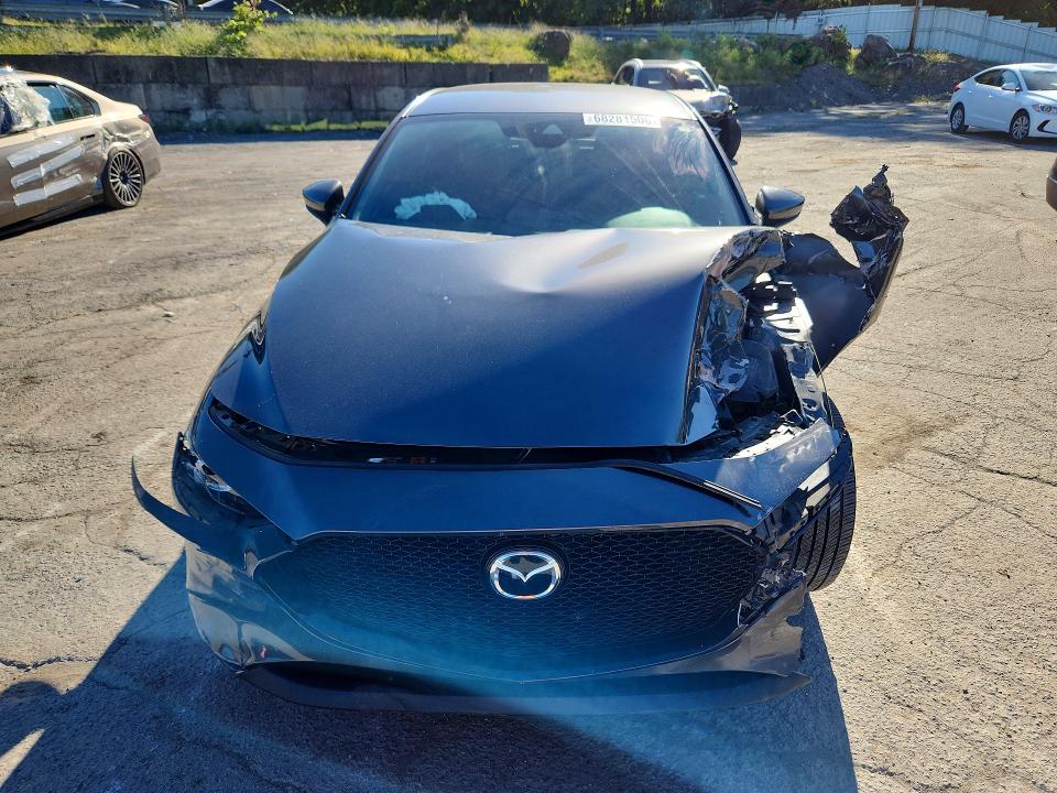 Продажа на аукционе авто 2021 Mazda 3, vin: JM1BPAKL3M1402533, номер лота: 68281506