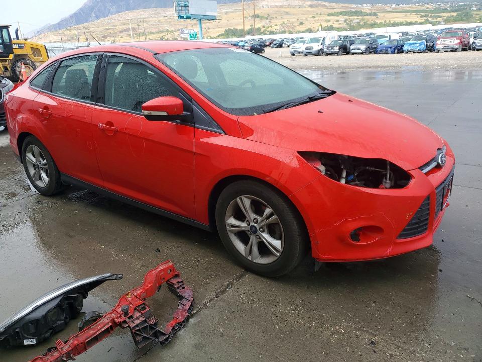 69009906 :رقم المزاد ، 1FADP3F27EL421037 vin ، 2014 Ford Focus مزاد بيع