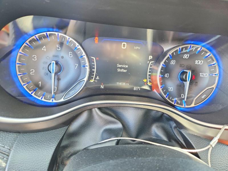 69886046 :رقم المزاد ، 2C4RC1GG1JR273821 vin ، 2018 Chrysler Pacifica مزاد بيع