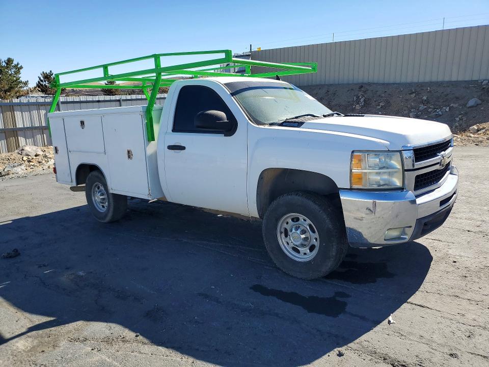 70801956 :رقم المزاد ، 1GCHK24K48E102260 vin ، 2008 Chevrolet Silverado مزاد بيع