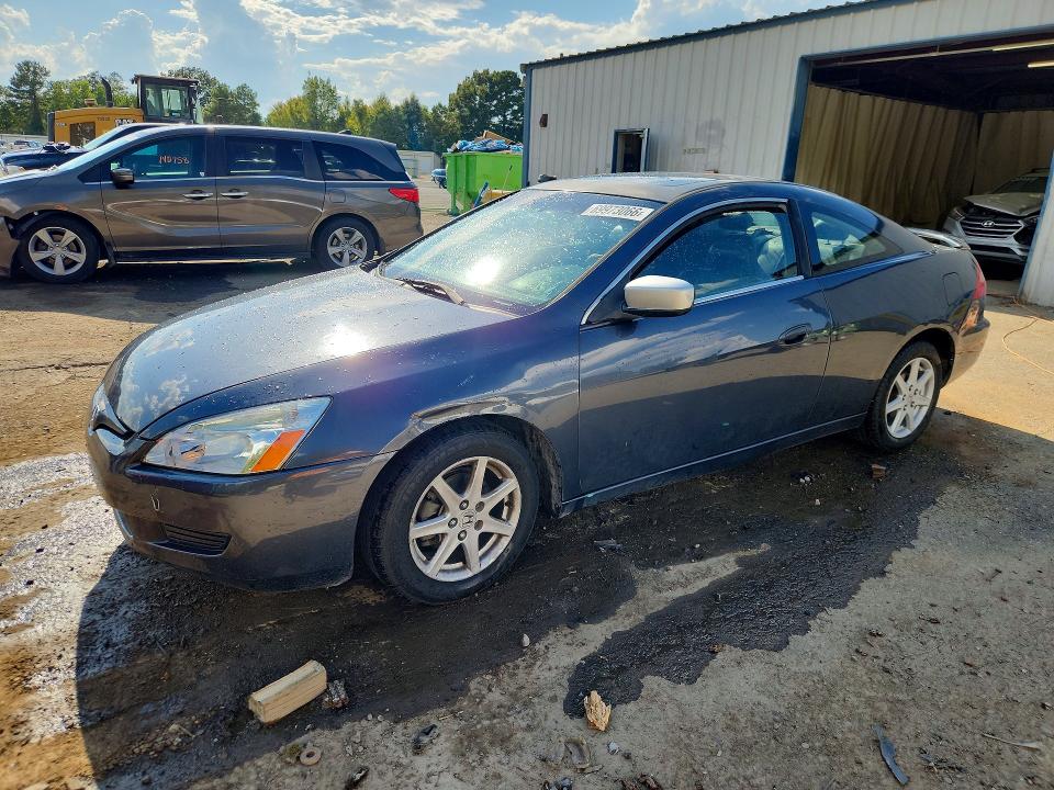2003 Honda Accord მანქანა იყიდება აუქციონზე, vin: 1HGCM826X3A024274, აუქციონის ნომერი: 69973066