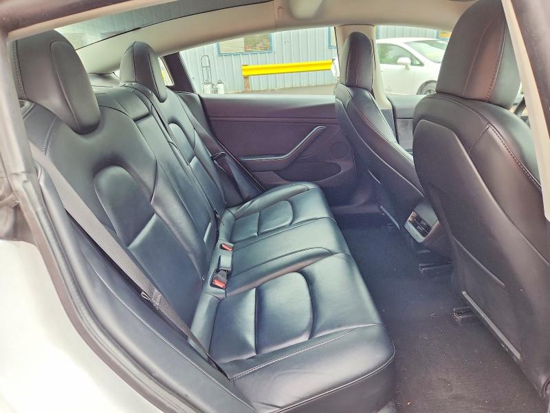 2022 Tesla Model 3 მანქანა იყიდება აუქციონზე, vin: 5YJ3E1EA4NF286644, აუქციონის ნომერი: 69921826