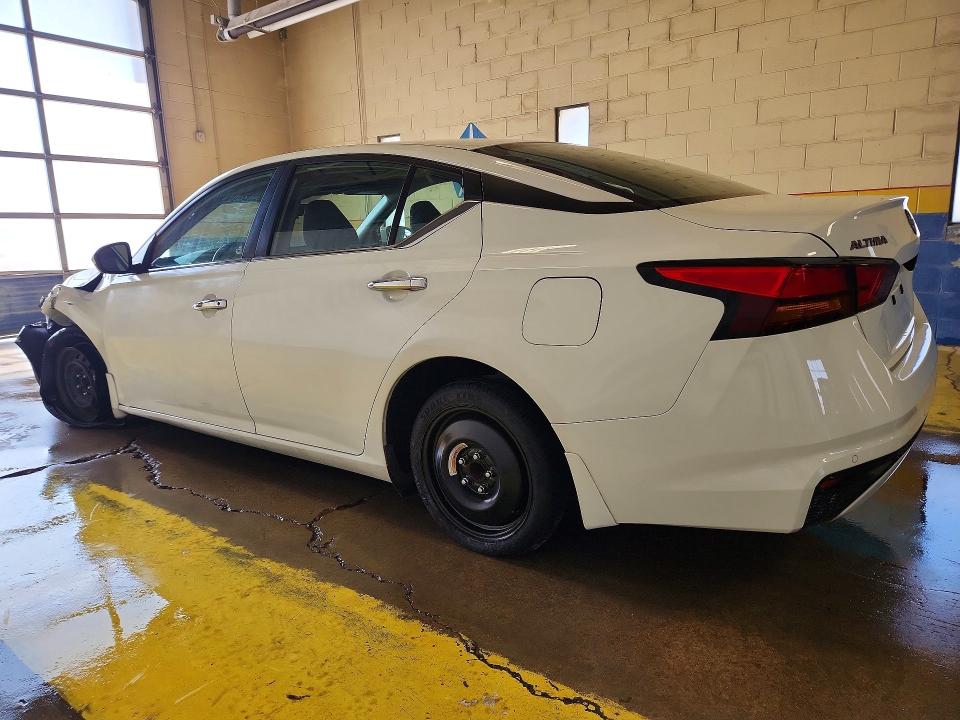 69442306 :رقم المزاد ، 1N4BL4BVXPN358614 vin ، 2023 Nissan Altima مزاد بيع