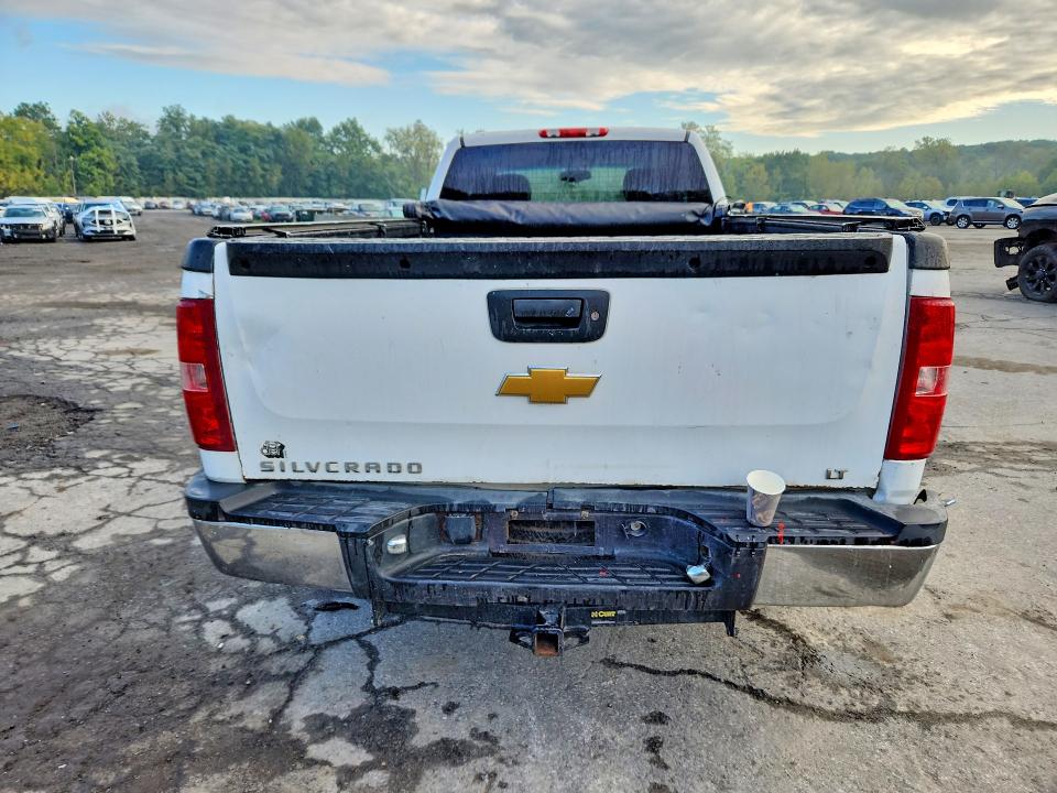 Auction sale of the 2013 Chevrolet Silverado, vin: 1GCRKSE04DZ313835, lot number: 69119666
