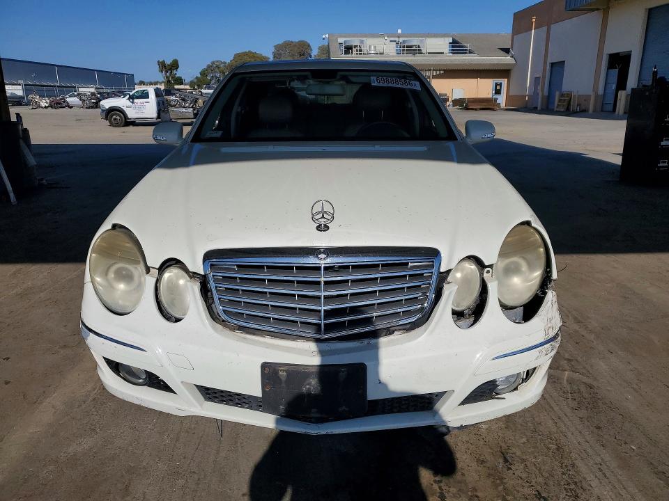69888586 :رقم المزاد ، WDBUF56X57B095475 vin ، 2007 Mercedes-benz E مزاد بيع