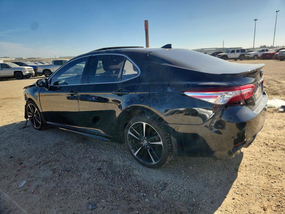 69343026 :رقم المزاد ، 4T1K61AK9LU879603 vin ، 2020 Toyota Camry مزاد بيع