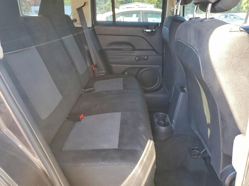 69056806 :رقم المزاد ، 1C4NJPBB2HD130845 vin ، 2017 Jeep Patriot مزاد بيع