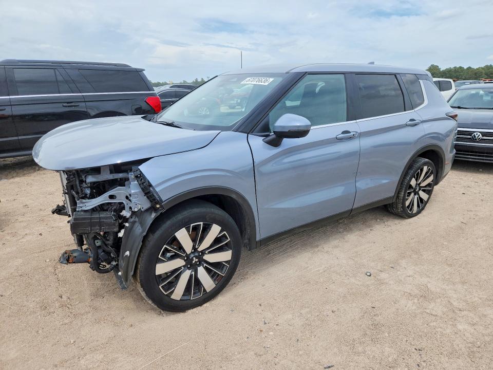 2026 Mitsubishi Outlander მანქანა იყიდება აუქციონზე, vin: JA4J3VAB0TZ027752, აუქციონის ნომერი: 67076636