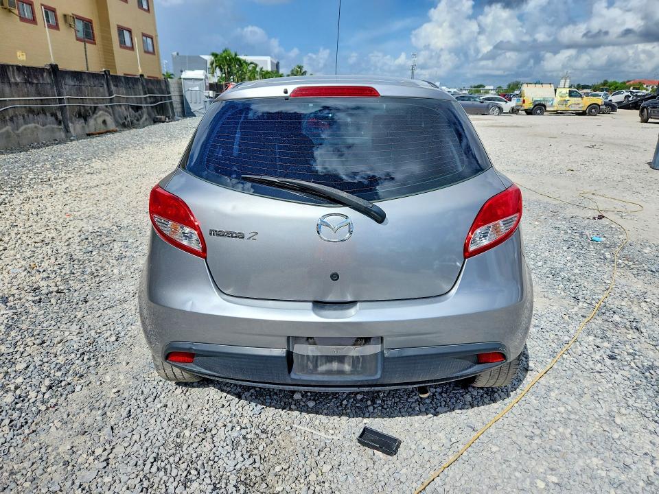 Продажа на аукционе авто 2014 Mazda Mazda2, vin: JM1DE1KY9E0174409, номер лота: 68781476