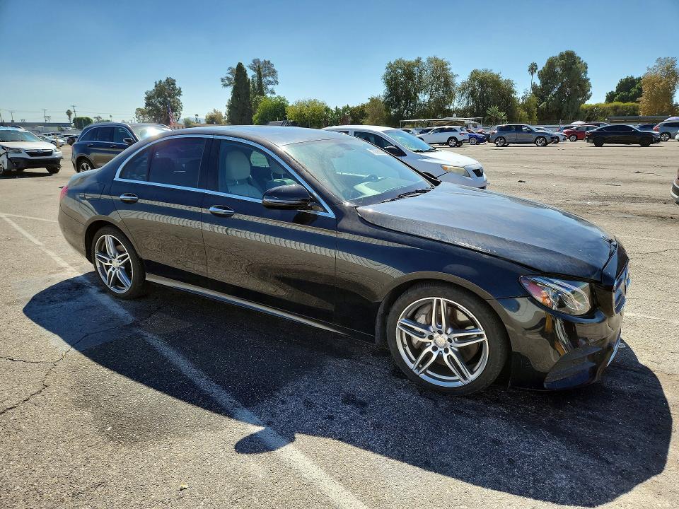 Продаж на аукціоні авто 2017 Mercedes-benz E, vin: WDDZF4JBXHA193881, номер лоту: 70825226