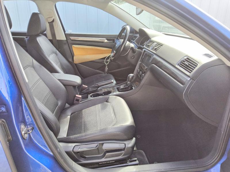 Aukcja sprzedaży 2017 Volkswagen Passat, vin: 1VWBT7A37HC075299, numer aukcji: 70836846
