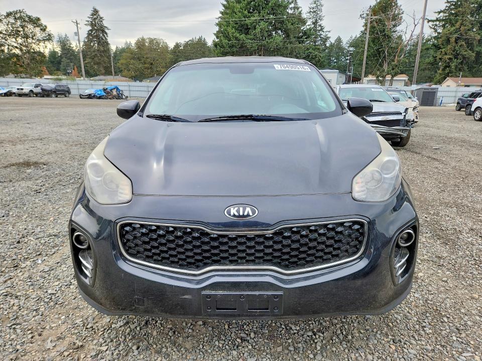 Продажа на аукционе авто 2017 Kia Sportage, vin: KNDPMCAC9H7130570, номер лота: 70490516