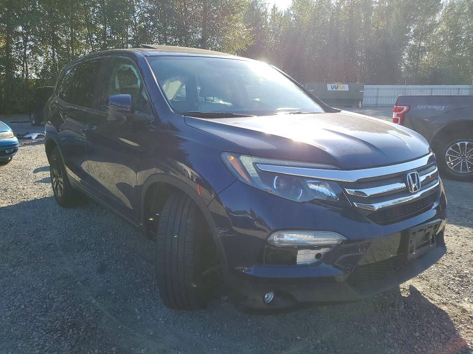 Auction sale of the 2018 Honda Pilot, vin: 5FNYF6H54JB070284, lot number: 69620696