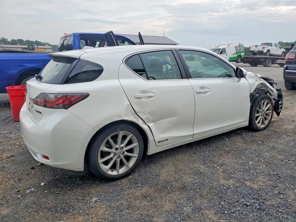67491486 :رقم المزاد ، JTHKD5BH8D2164277 vin ، 2013 Lexus Ct مزاد بيع