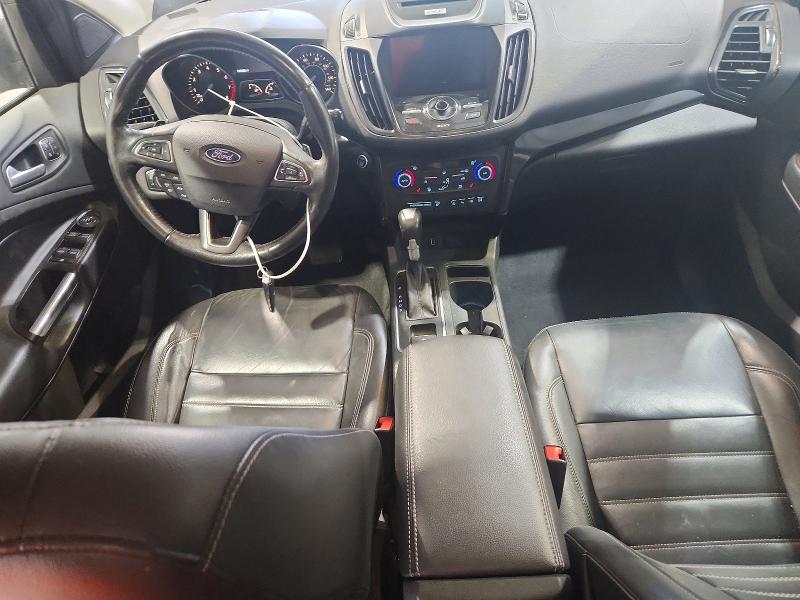 67387506 :رقم المزاد ، 1FMCU0JDXHUB82843 vin ، 2017 Ford Escape مزاد بيع