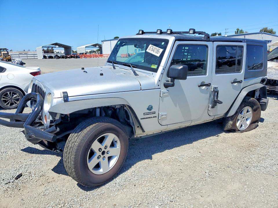 Auction sale of the 2010 Jeep Wrangler Unlimited, vin: 1J4BB3H18AL136310, lot number: 67640186
