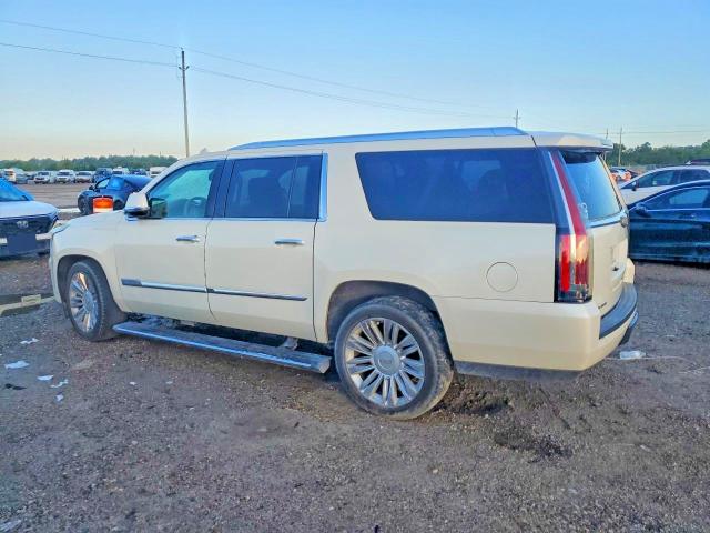 2015 Cadillac Escalade მანქანა იყიდება აუქციონზე, vin: 1GYS4UKJXFR737991, აუქციონის ნომერი: 68867436