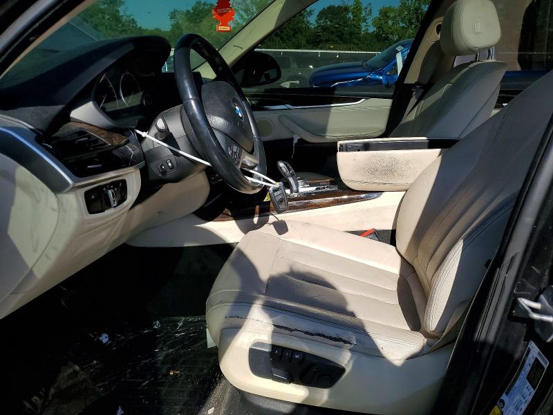 68041516 :رقم المزاد ، 5UXKR0C56F0P02983 vin ، 2015 Bmw X5 مزاد بيع