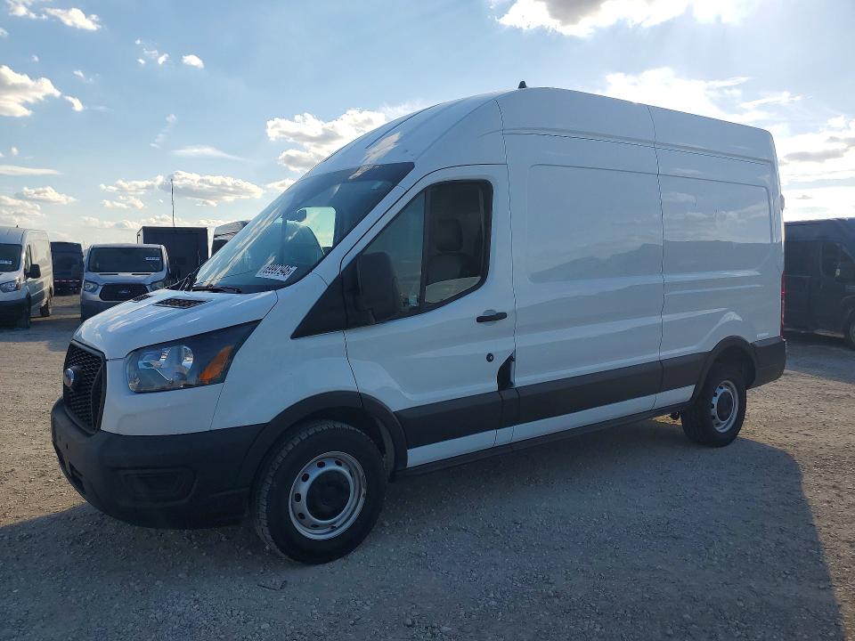 69997946 :رقم المزاد ، 1FTBW1X8XNKA05453 vin ، 2022 Ford Transit مزاد بيع