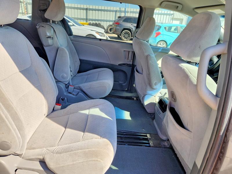 Продаж на аукціоні авто 2015 Toyota Sienna, vin: 5TDKK3DC7FS612131, номер лоту: 68048716