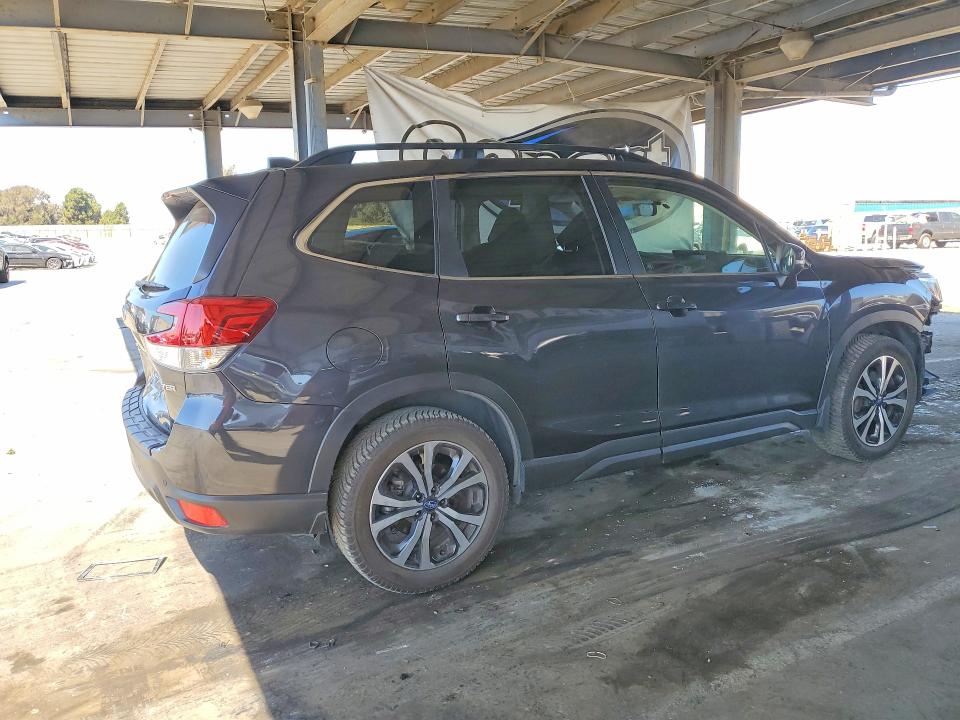 68981856 :رقم المزاد ، JF2SKAUC1KH483887 vin ، 2019 Subaru Forester مزاد بيع