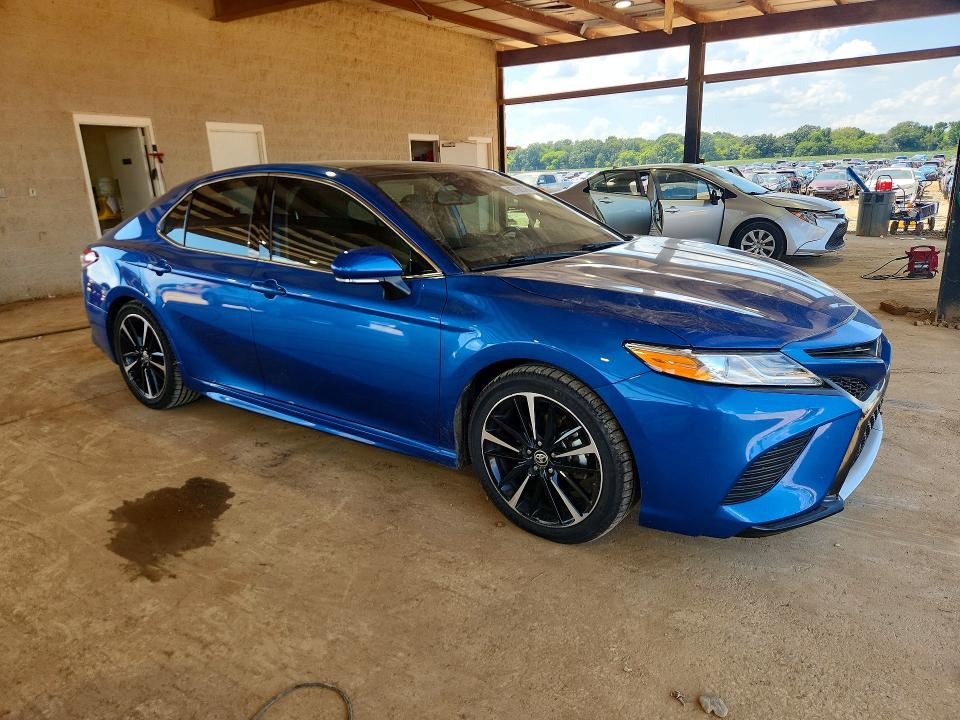 2020 Toyota Camry მანქანა იყიდება აუქციონზე, vin: 4T1K61AKXLU375030, აუქციონის ნომერი: 67458376