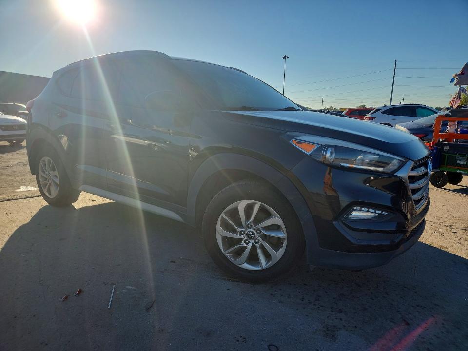 2018 Hyundai Tucson მანქანა იყიდება აუქციონზე, vin: KM8J33A44JU700429, აუქციონის ნომერი: 70723236