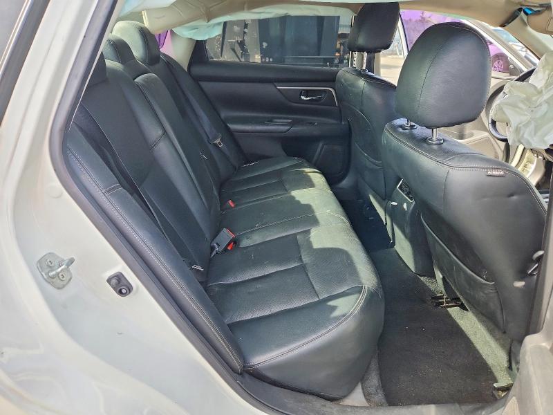 68192416 :رقم المزاد ، 1N4AL3AP5JC233502 vin ، 2018 Nissan Altima مزاد بيع