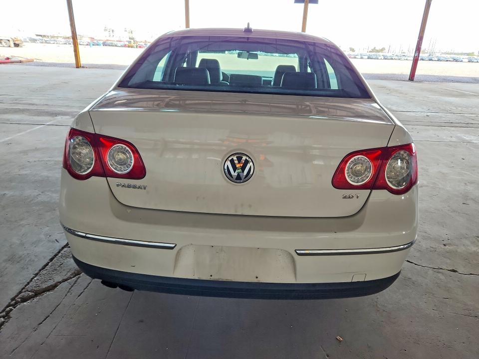 2010 Volkswagen Passat მანქანა იყიდება აუქციონზე, vin: WVWJM7AN5AE106461, აუქციონის ნომერი: 70083956