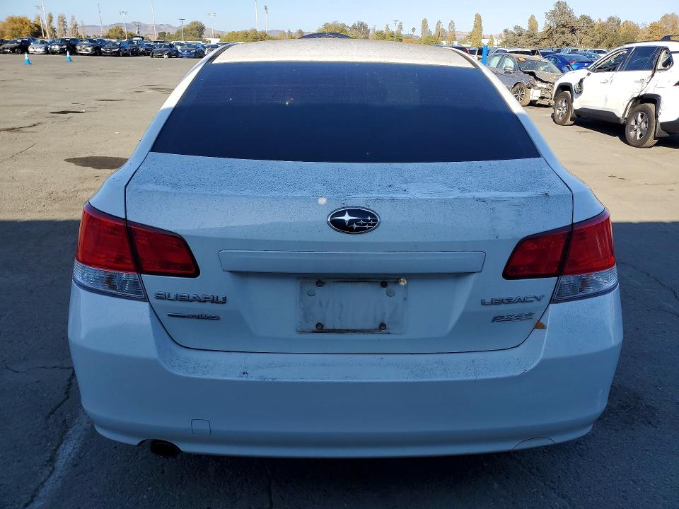 67939946 :رقم المزاد ، 4S3BMBC60D3027857 vin ، 2013 Subaru Legacy مزاد بيع