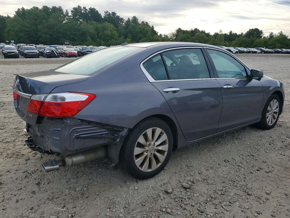 Продажа на аукционе авто 2015 Honda Accord, vin: 1HGCR3F82FA032325, номер лота: 68227636