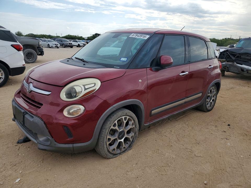 67843916 :رقم المزاد ، ZFBCFADH5FZ030376 vin ، 2015 Fiat 500l مزاد بيع