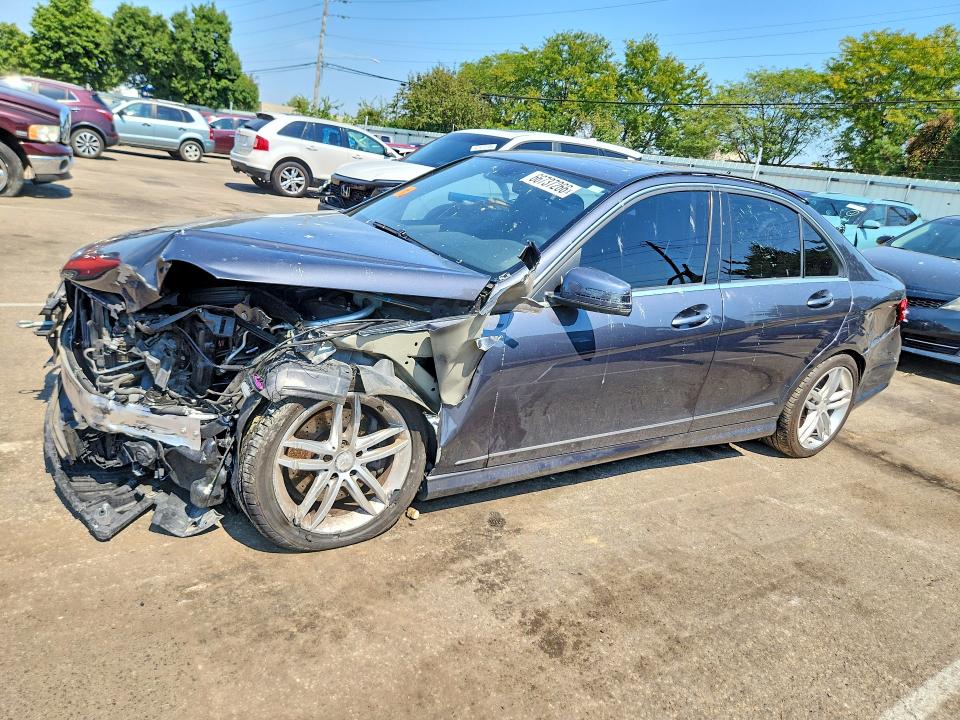 66737266 :رقم المزاد ، WDDGF8AB2DR247037 vin ، 2013 Mercedes-benz C مزاد بيع