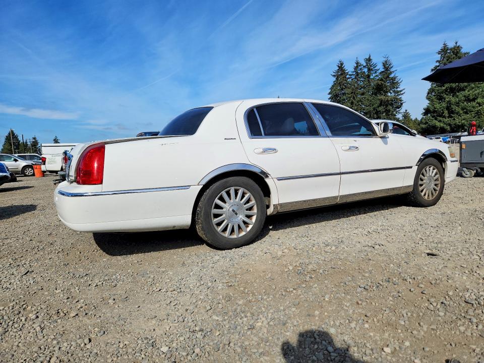 Aukcja sprzedaży 2003 Lincoln Town Car, vin: 1LNHM82W43Y661295, numer aukcji: 69160926