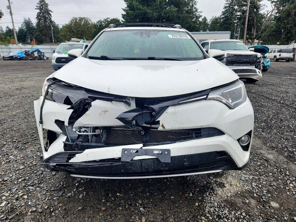 70318916 :رقم المزاد ، JTMRJREV7JD212983 vin ، 2018 Toyota Rav4 Hybrid مزاد بيع