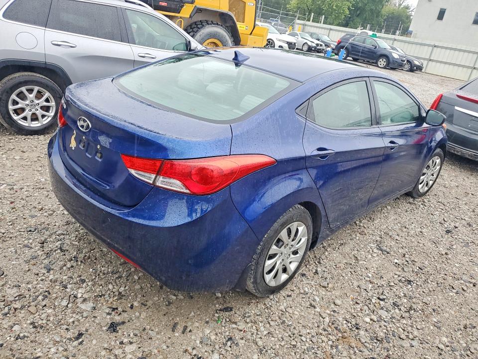 Продажа на аукционе авто 2013 Hyundai Elantra, vin: KMHDH4AE2DU485263, номер лота: 69706436