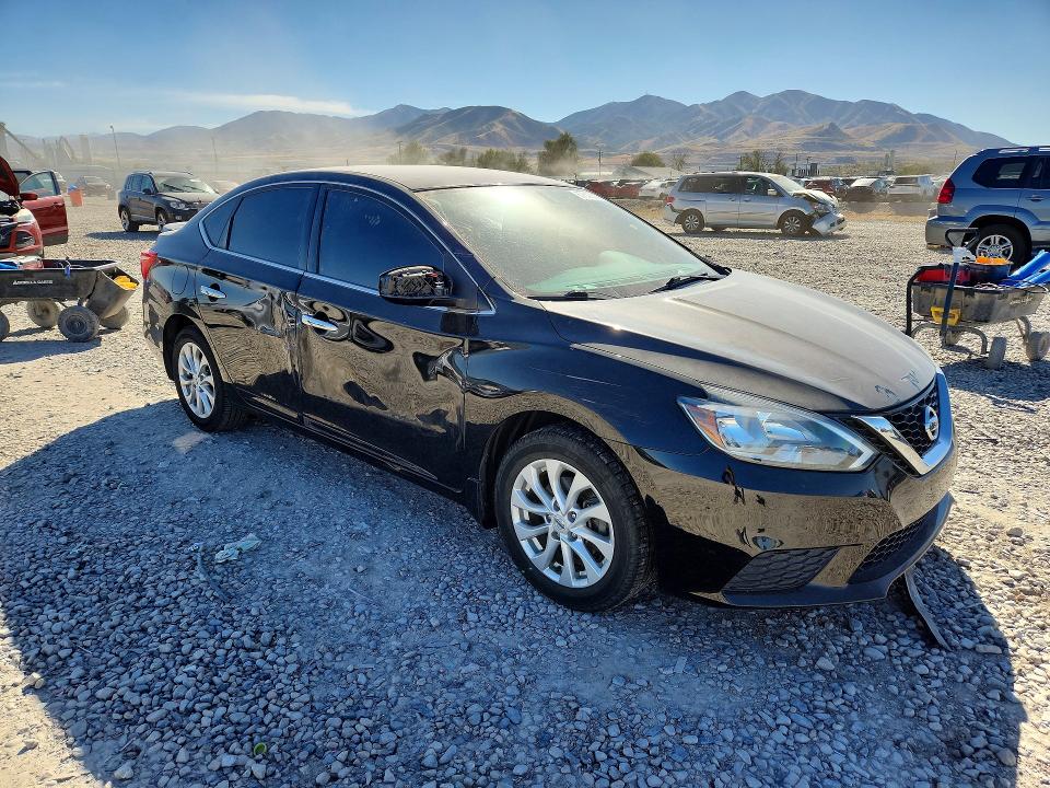Продаж на аукціоні авто 2018 Nissan Sentra, vin: 3N1AB7AP3JY268621, номер лоту: 67843086