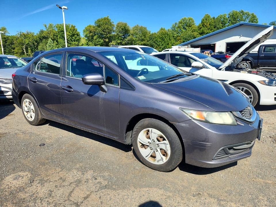 Продажа на аукционе авто 2015 Honda Civic, vin: 19XFB2E57FE018645, номер лота: 68420996