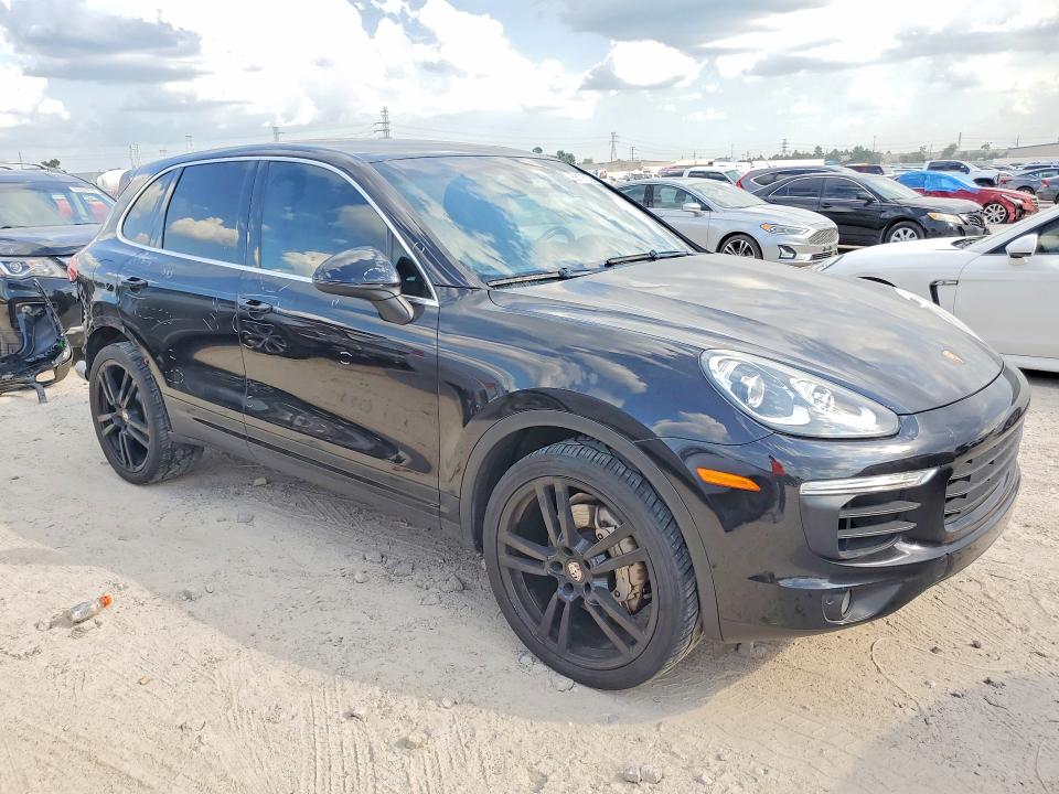 Продажа на аукционе авто 2015 Porsche Cayenne, vin: WP1AB2A20FLA56701, номер лота: 68108026