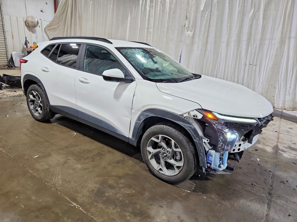 70940056 :رقم المزاد ، KL77LHEP4SC220511 vin ، 2025 Chevrolet Trax مزاد بيع