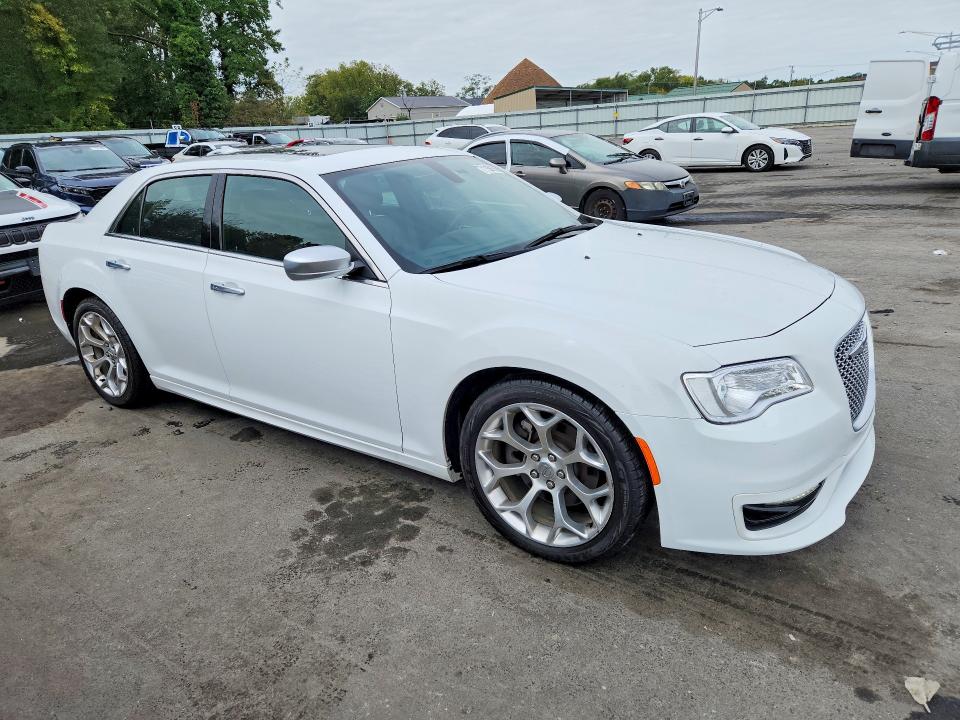 71158756 :رقم المزاد ، 2C3CCAPT9KH679702 vin ، 2019 Chrysler 300c مزاد بيع